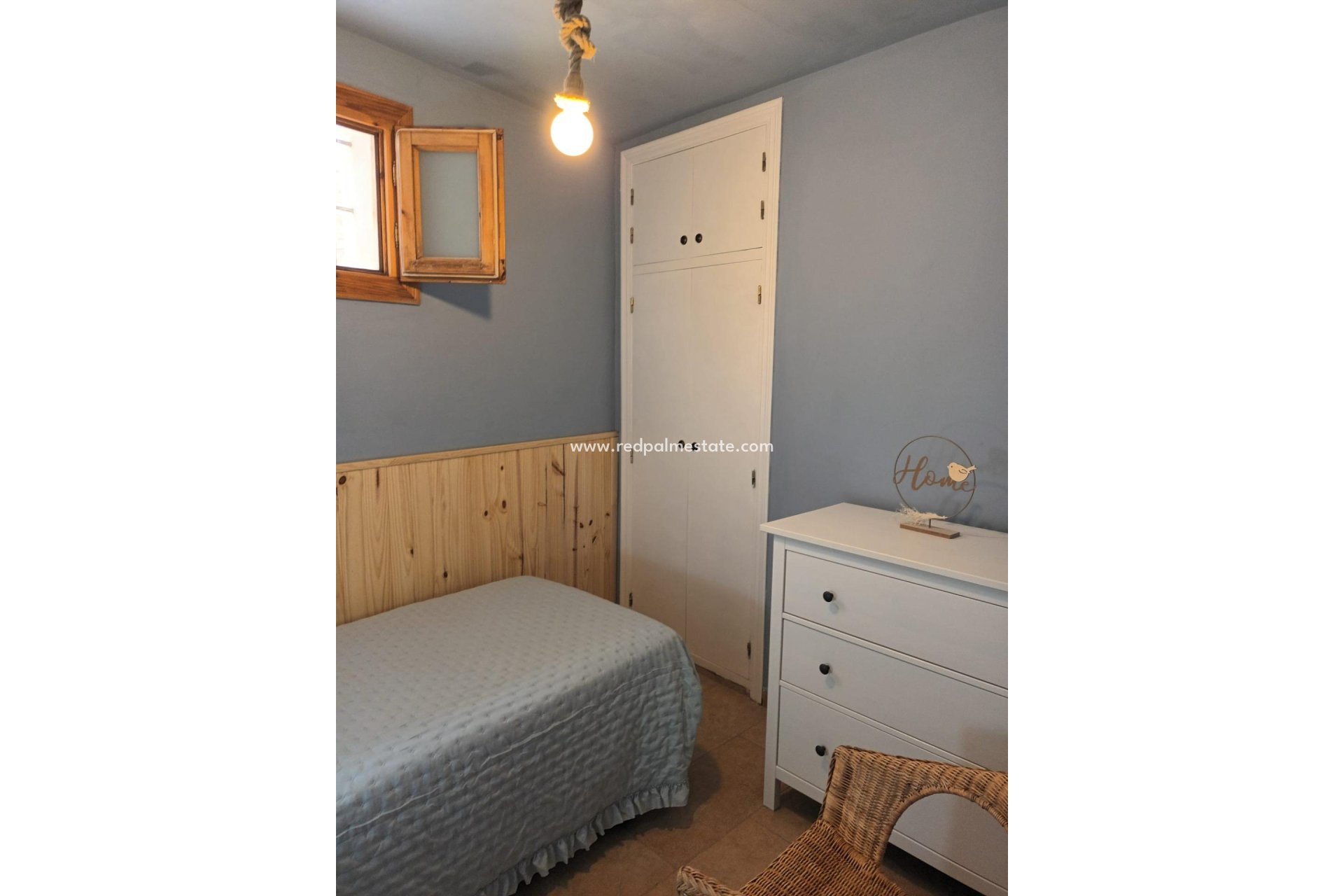 Videresalg - Leiligheter -
Altea - 1a linea