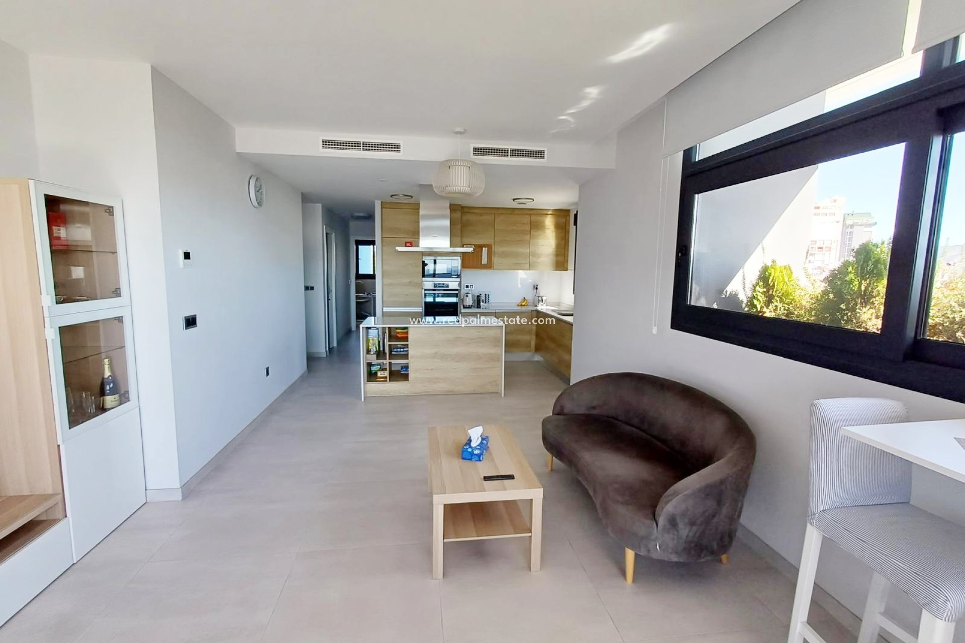 Videresalg - Leiligheter -
Benidorm - Costa Blanca