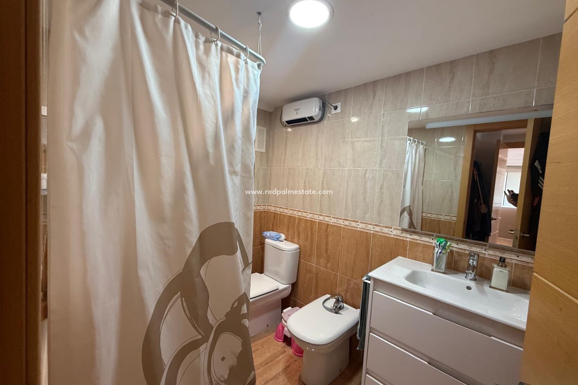 Videresalg - Leiligheter -
Benidorm - Costa Blanca