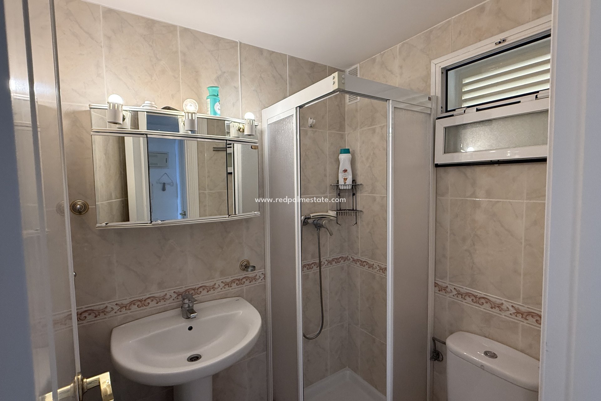 Videresalg - Leiligheter -
Benidorm - Costa Blanca