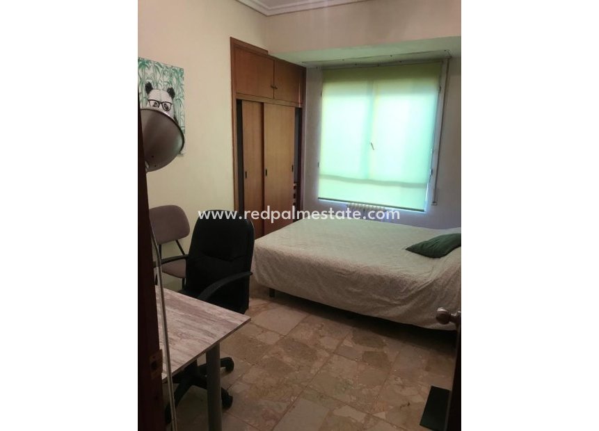 Videresalg - Leiligheter -
Elche - Costa Blanca