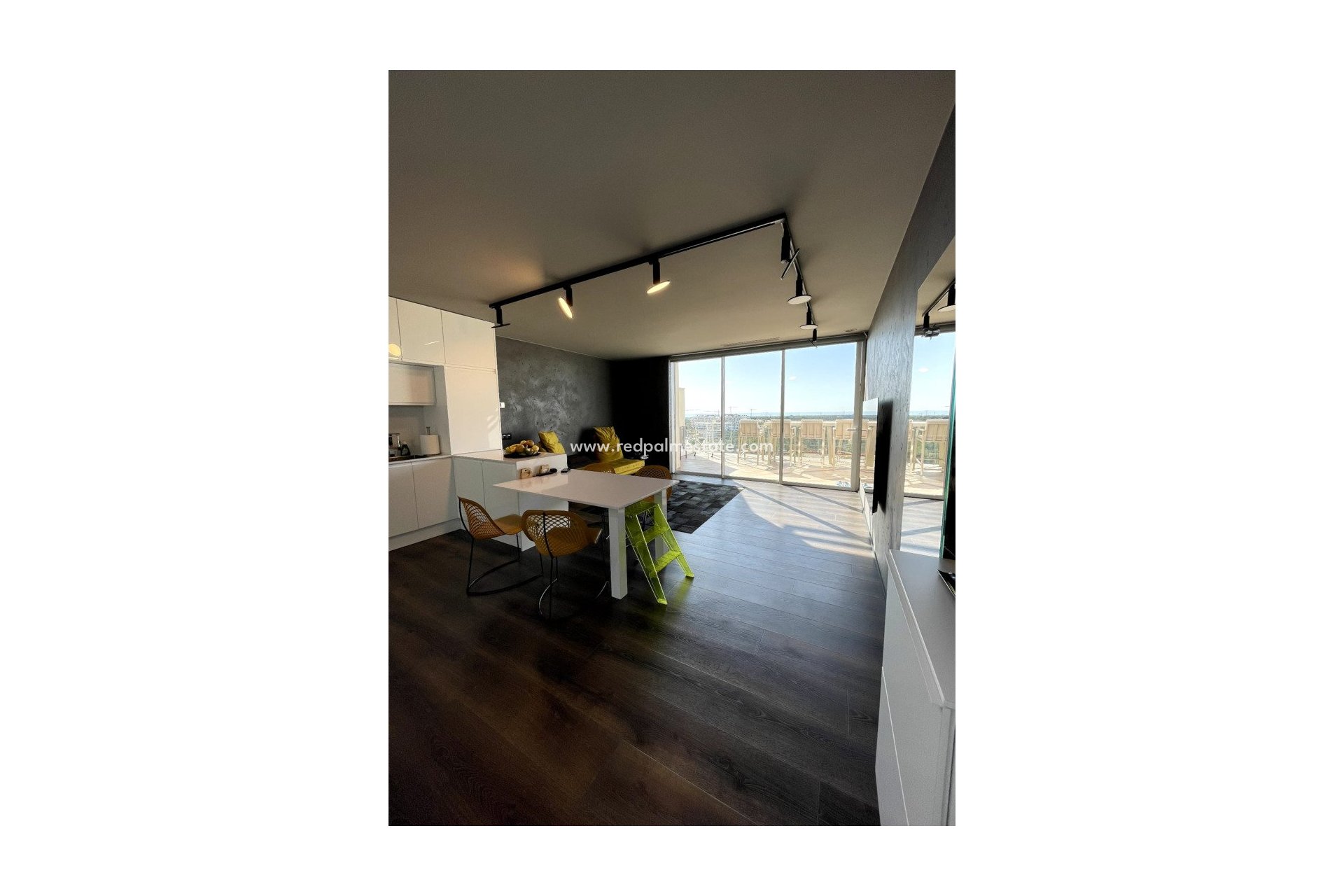 Videresalg - Leiligheter -
Orihuela Costa - Costa Blanca