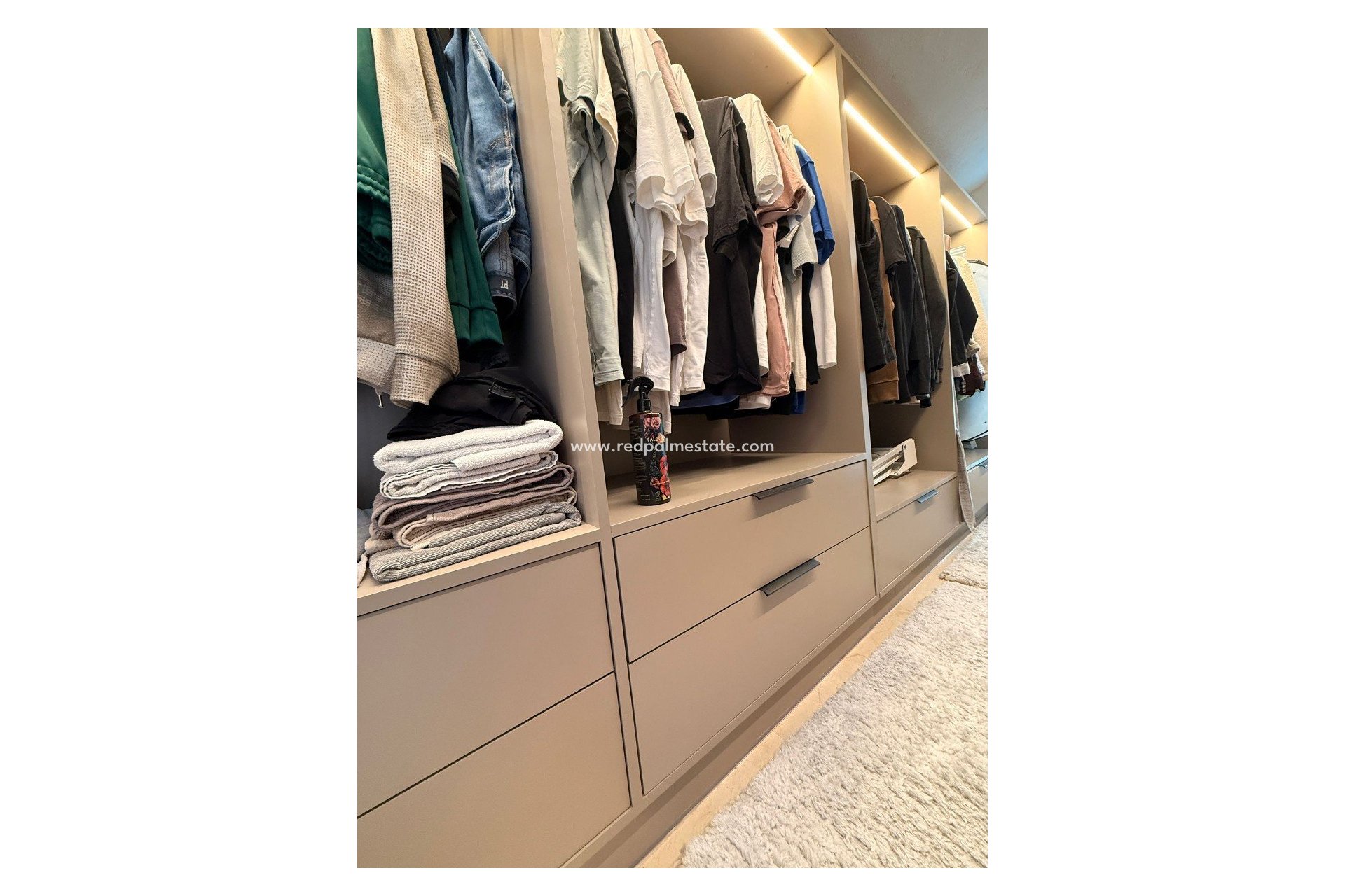 Videresalg - Leiligheter -
Orihuela Costa - Inland