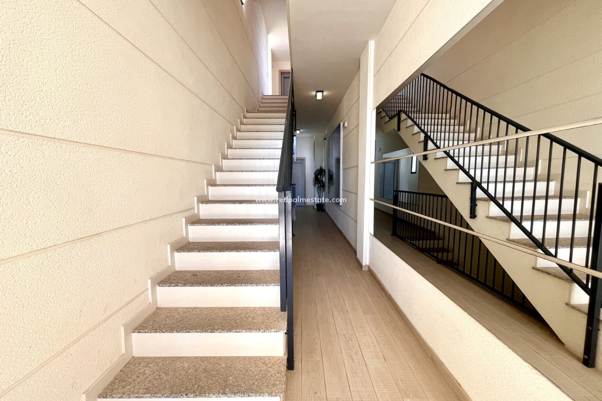 Videresalg - Leiligheter -
Orihuela Costa - La Zenia