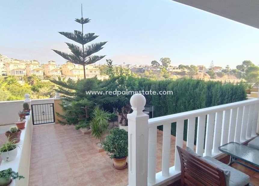 Videresalg - Leiligheter -
Orihuela Costa - LOMAS CABO ROIG