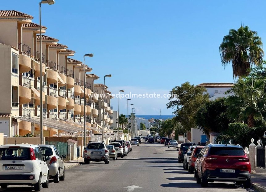 Videresalg - Leiligheter -
Orihuela Costa - Los balcones