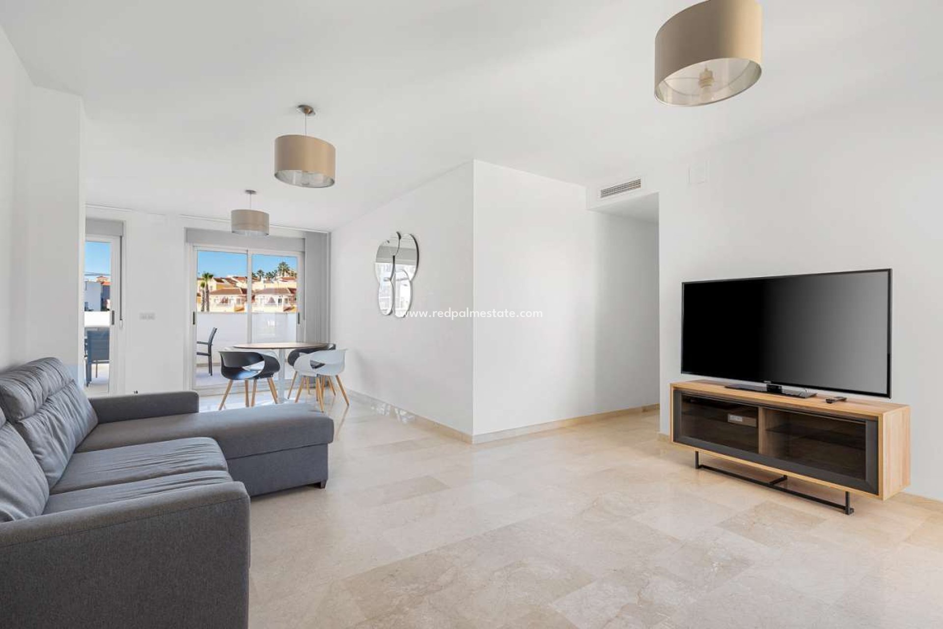 Videresalg - Leiligheter -
Orihuela Costa - Villamartín