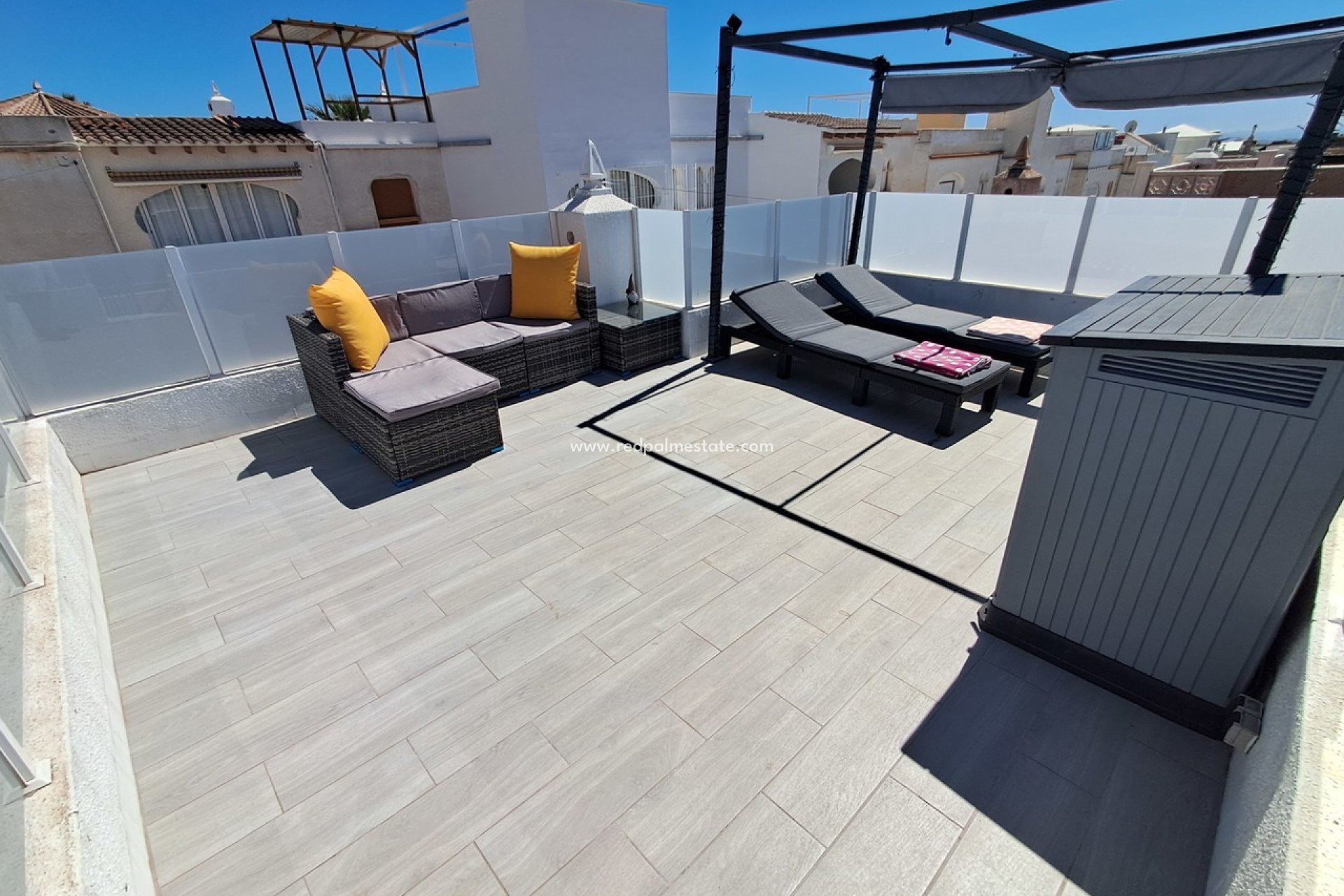 Videresalg - Leiligheter -
Orihuela Costa - Villamartín