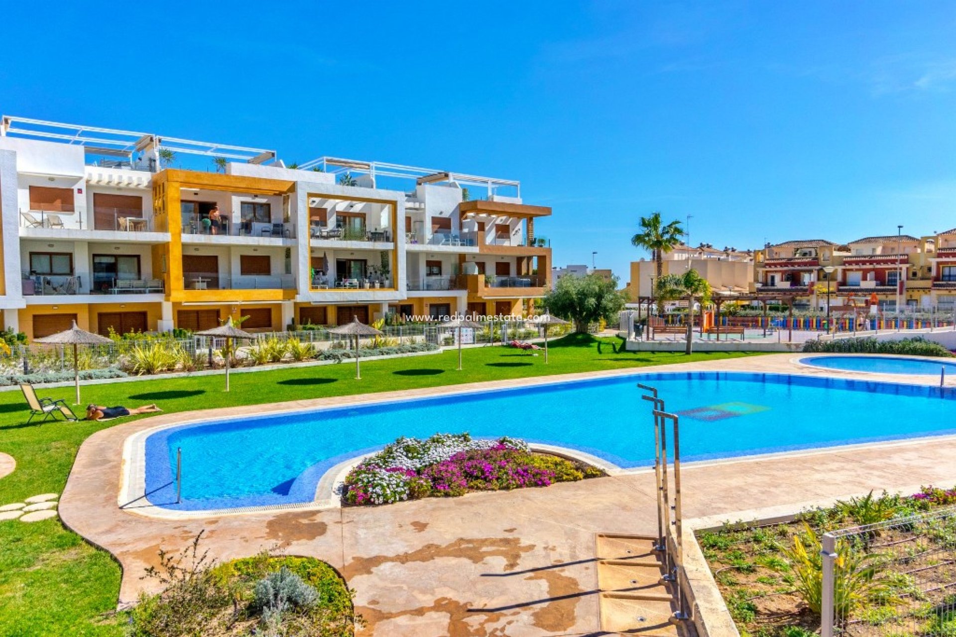 Videresalg - Leiligheter -
Orihuela Costa - Villamartín