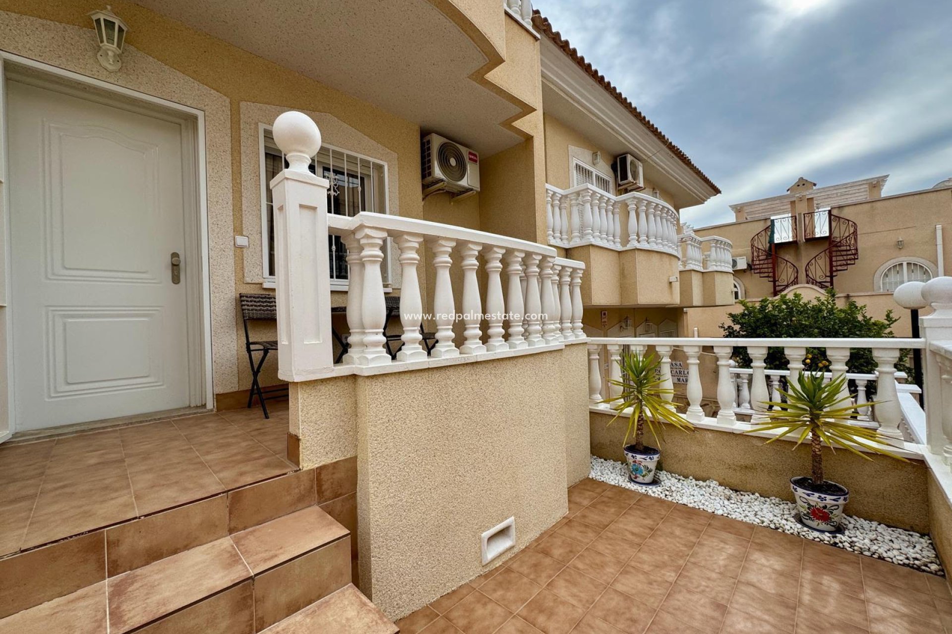 Videresalg - Leiligheter -
Orihuela Costa - Villamartín