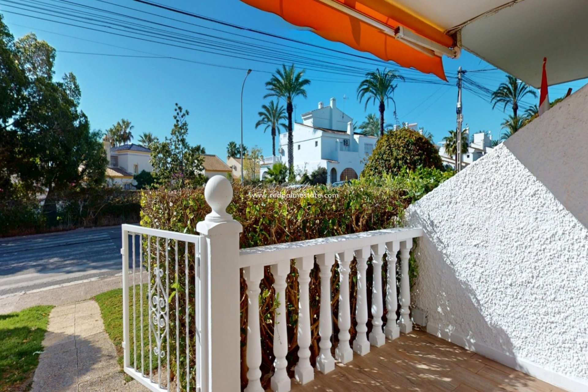 Videresalg - Leiligheter -
Orihuela Costa - Villamartín