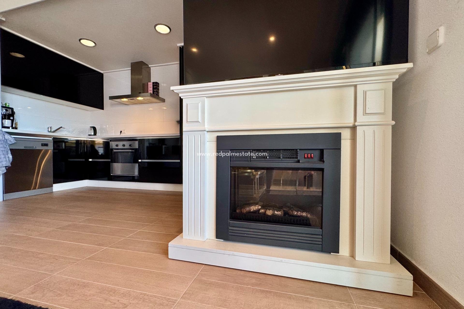 Videresalg - Leiligheter -
Orihuela Costa - Villamartín