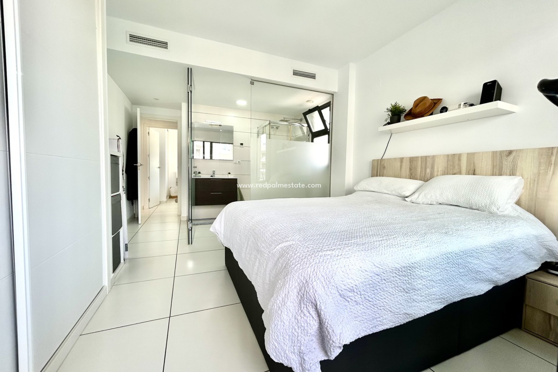 Videresalg - Leiligheter -
Orihuela Costa - Villamartín