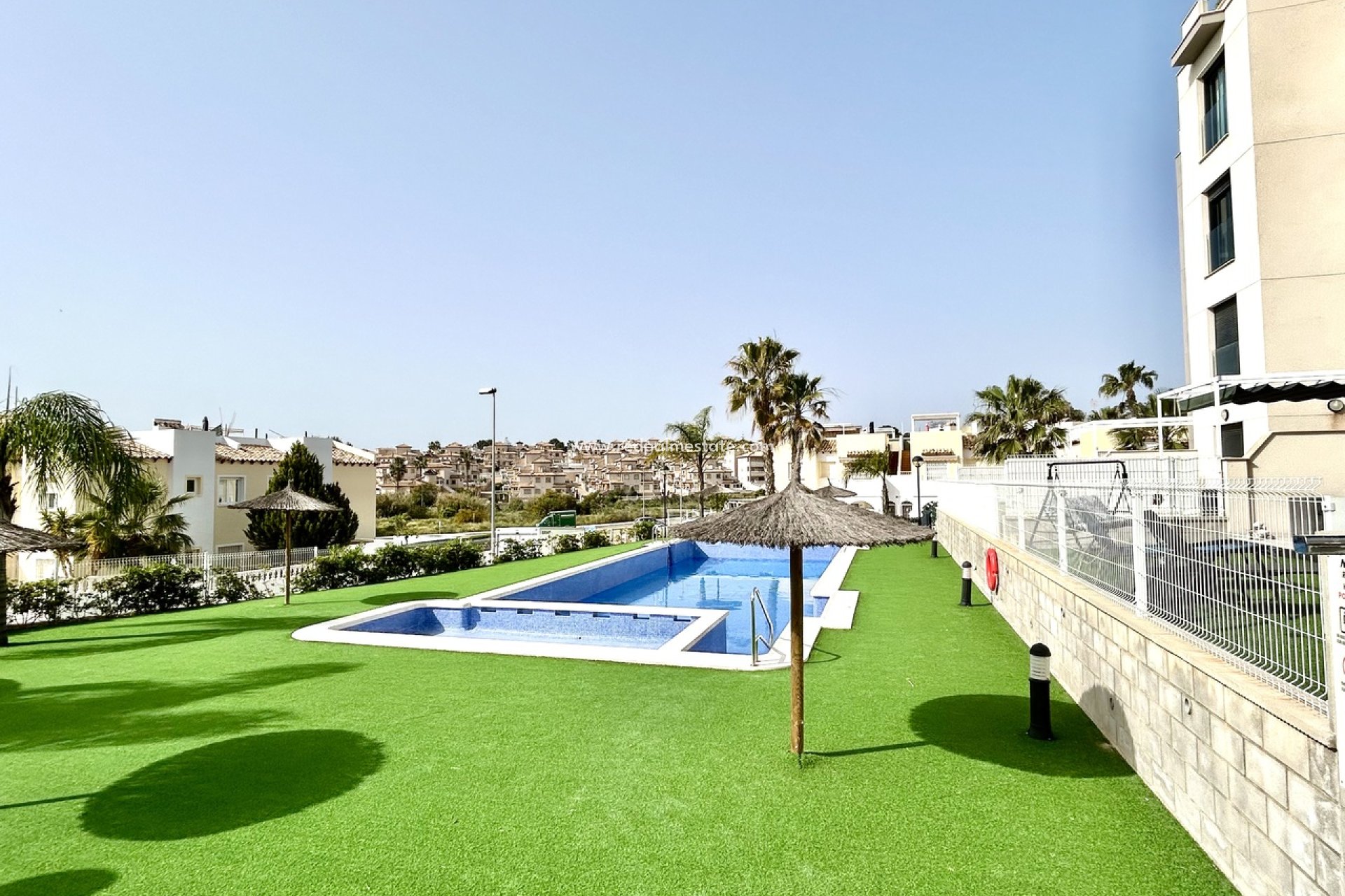 Videresalg - Leiligheter -
Orihuela Costa - Villamartín