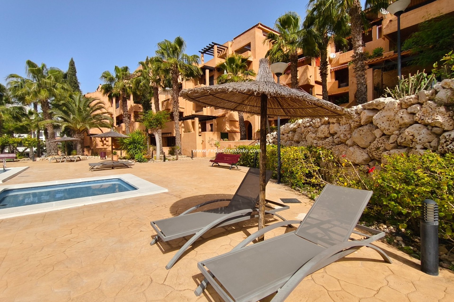 Videresalg - Leiligheter -
Orihuela Costa - Villamartín