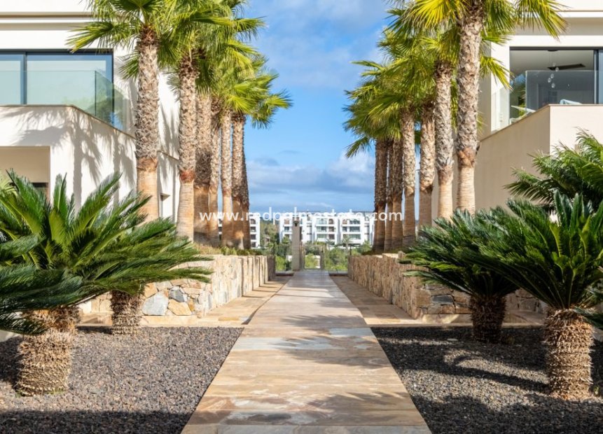 Videresalg - Leiligheter -
Orihuela Costa