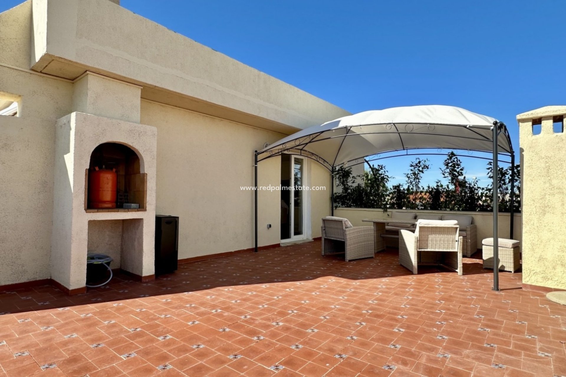 Videresalg - Leiligheter -
Orihuela Costa