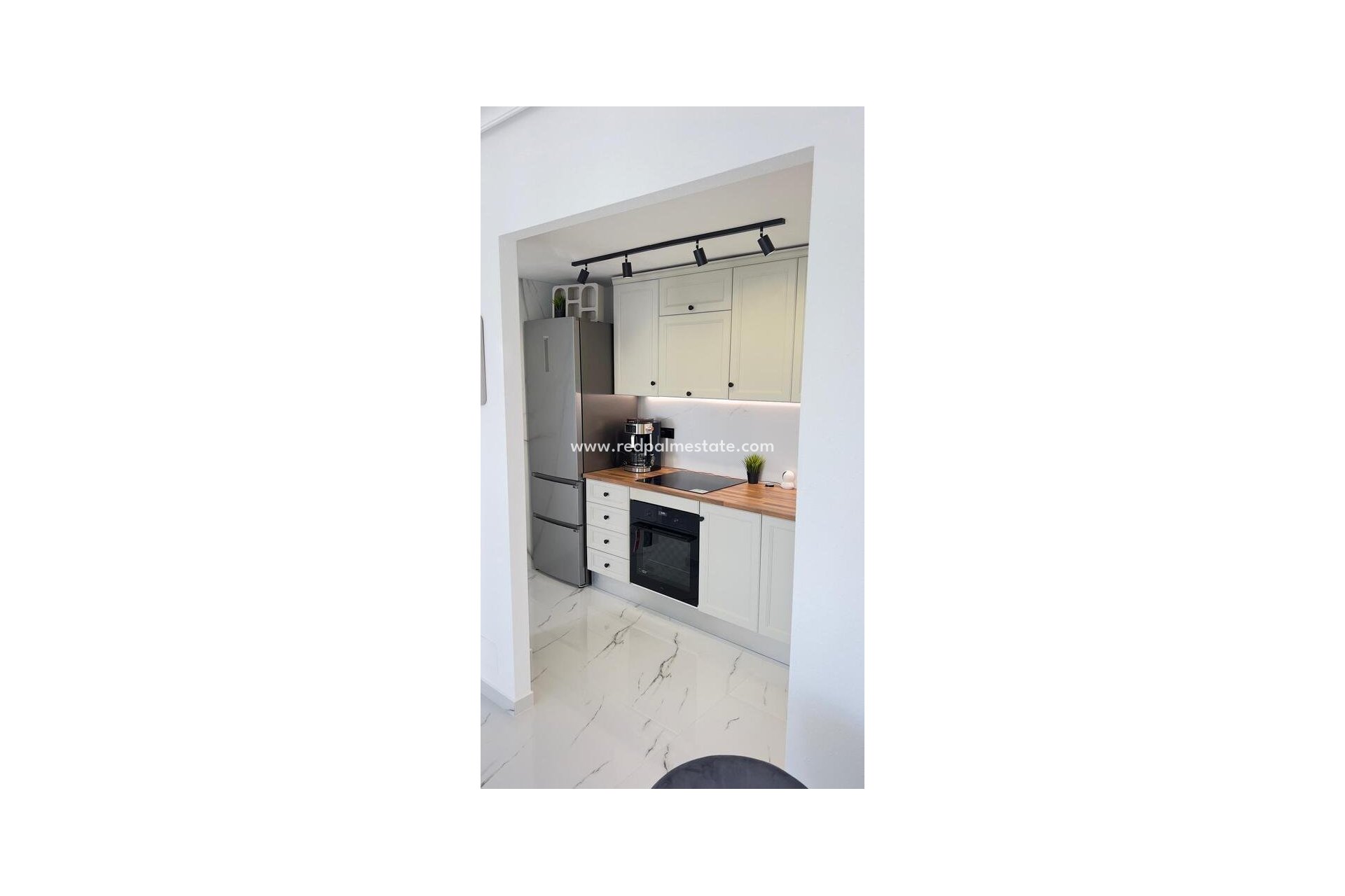 Videresalg - Leiligheter -
Orihuela Costa