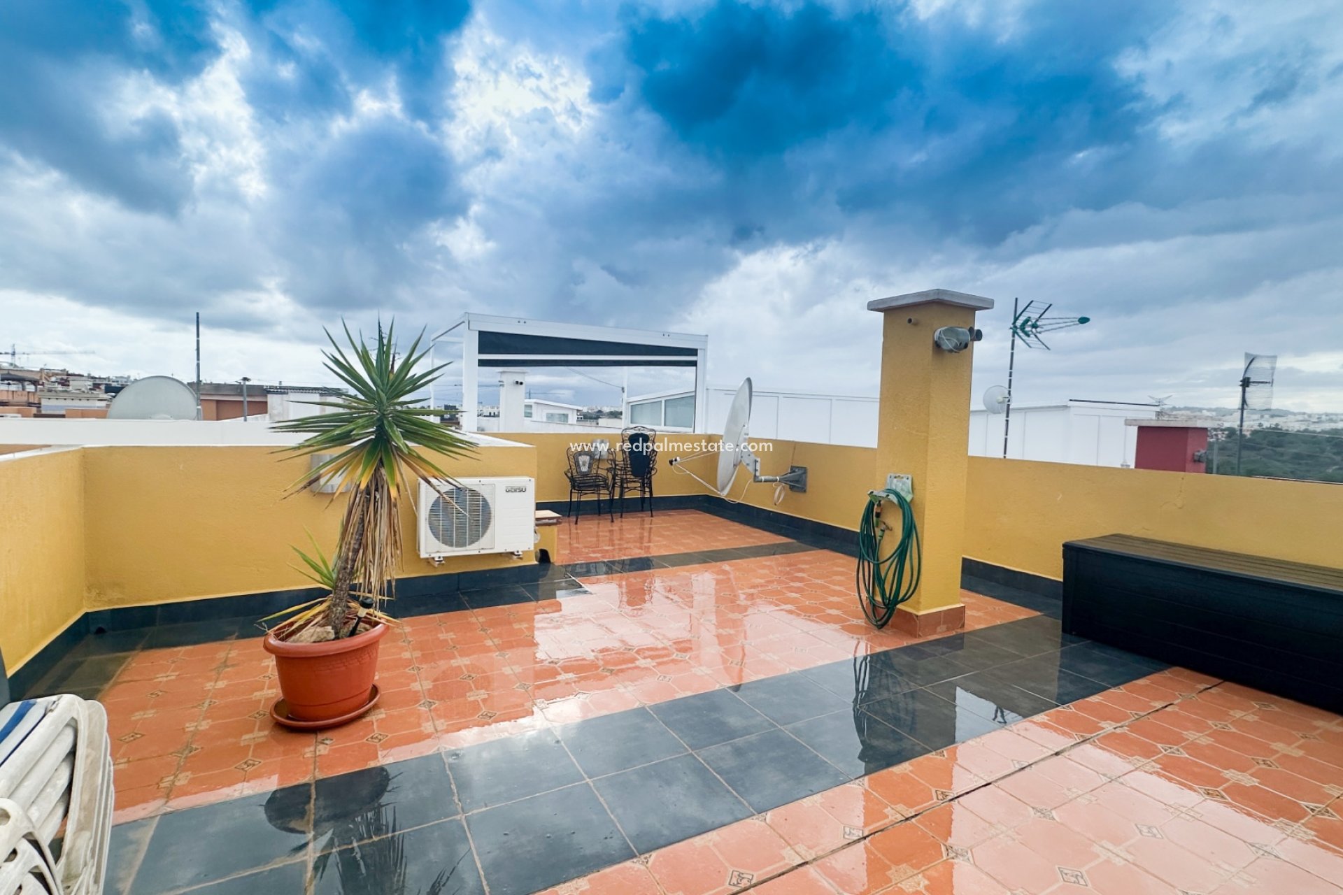 Videresalg - Leiligheter -
Orihuela Costa