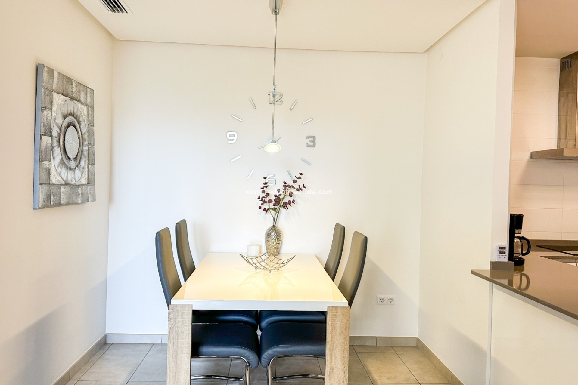 Videresalg - Leiligheter -
Orihuela Costa