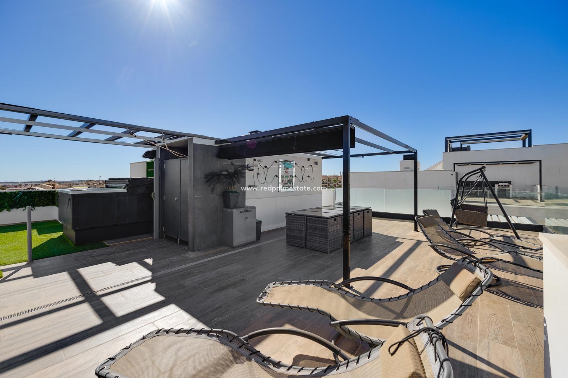 Videresalg - Leiligheter -
Orihuela Costa