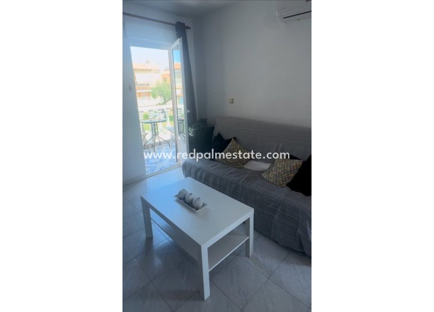 Videresalg - Leiligheter -
Torrevieja - Auguas Neuvas