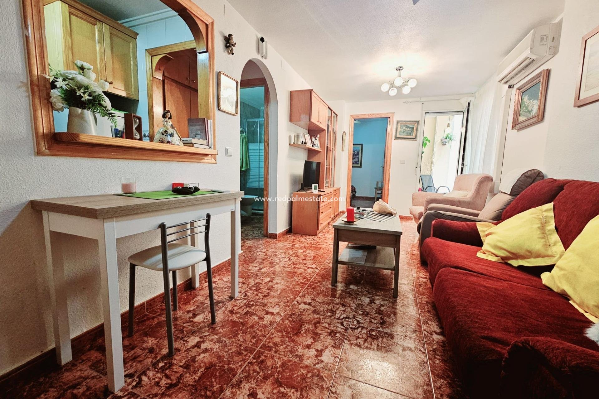 Videresalg - Leiligheter -
Torrevieja - Center