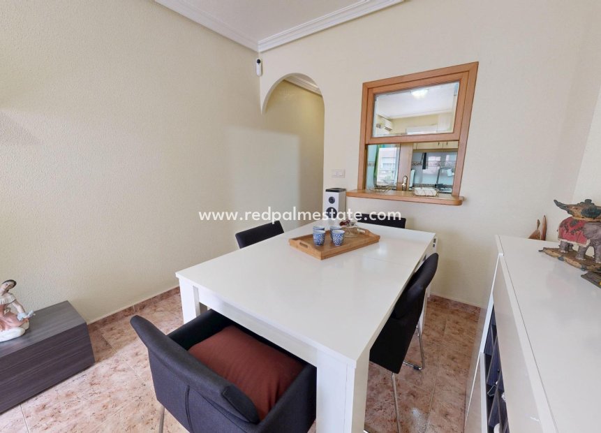 Videresalg - Leiligheter -
Torrevieja - Center