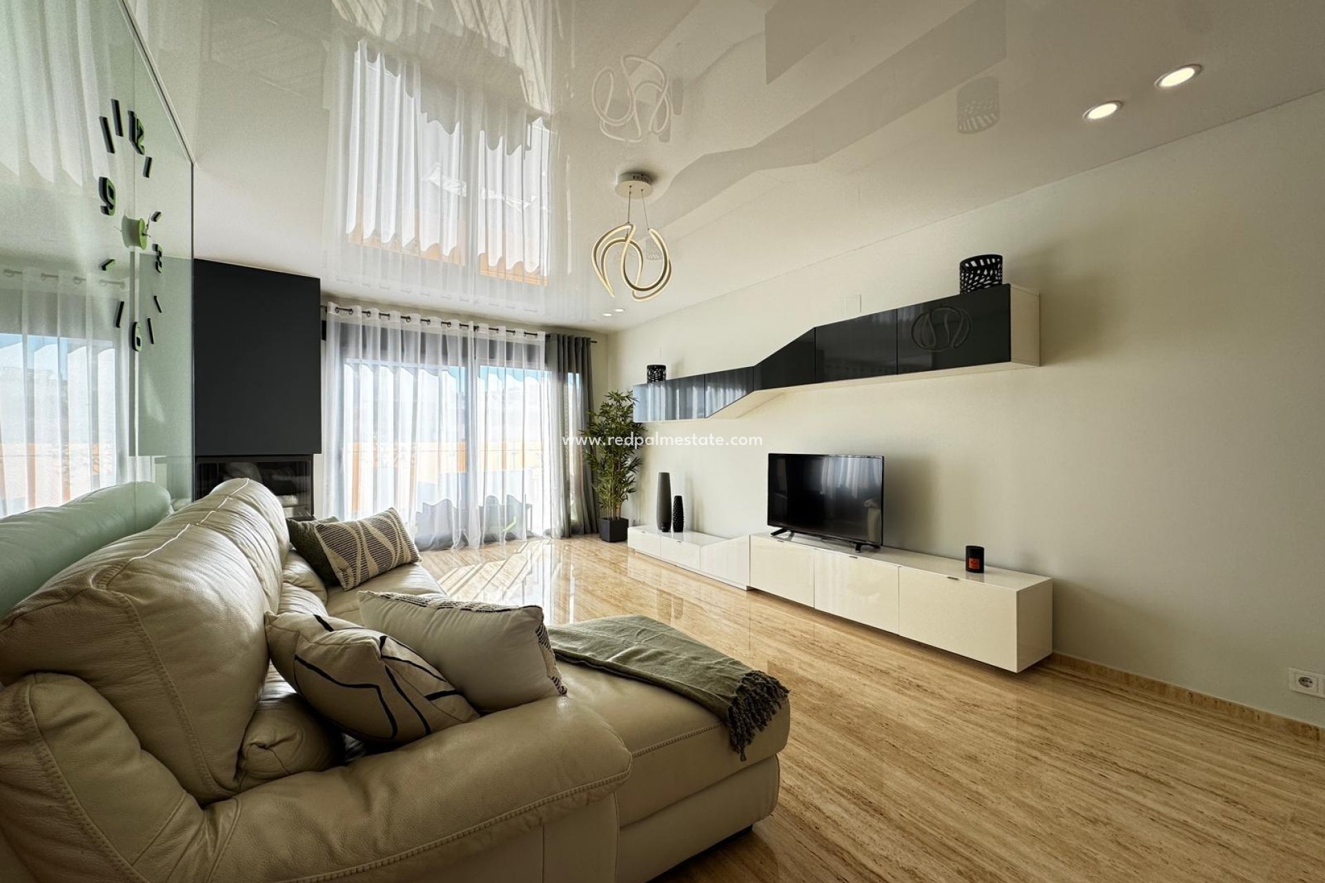 Videresalg - Leiligheter -
Torrevieja - Center