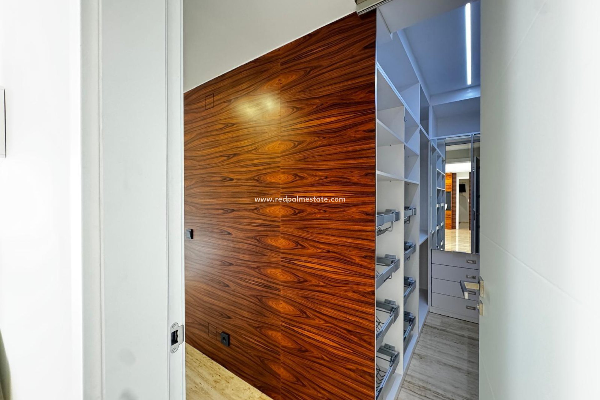 Videresalg - Leiligheter -
Torrevieja - Center