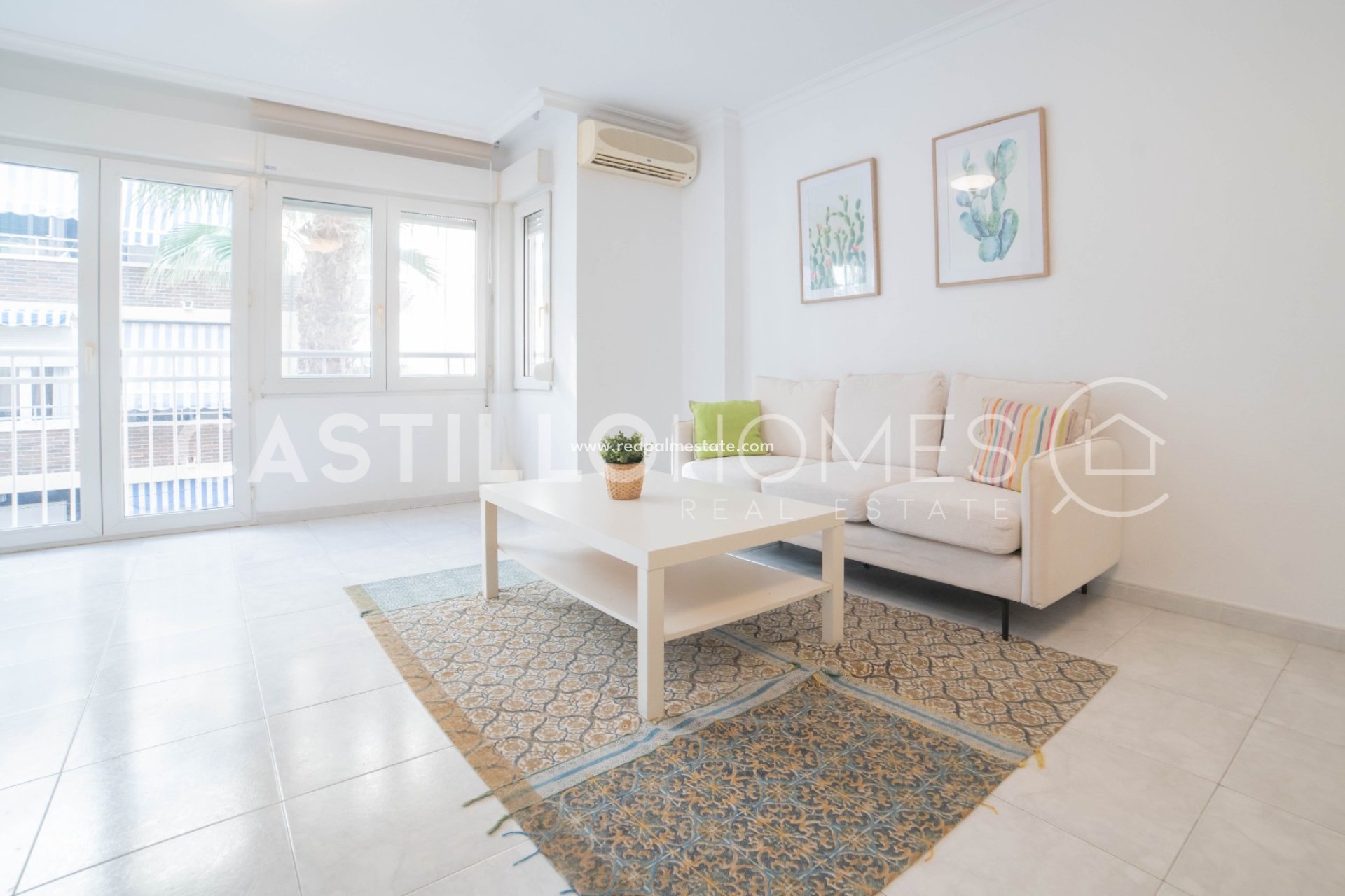 Videresalg - Leiligheter -
Torrevieja - Centro Torrevieja