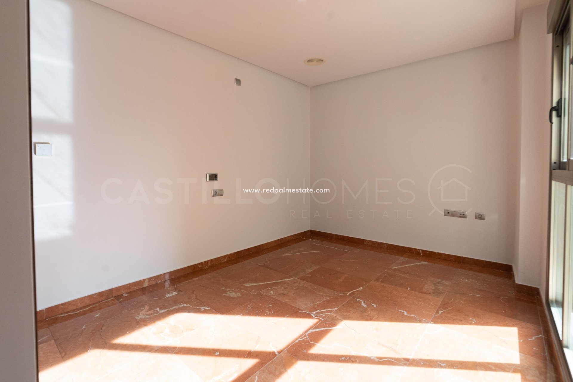 Videresalg - Leiligheter -
Torrevieja - Centro