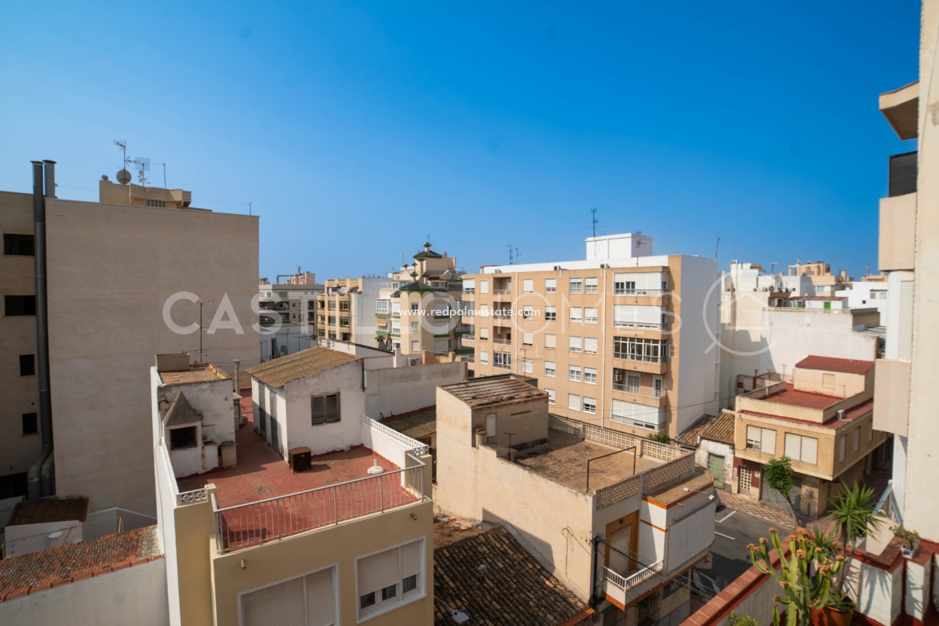 Videresalg - Leiligheter -
Torrevieja - Centro