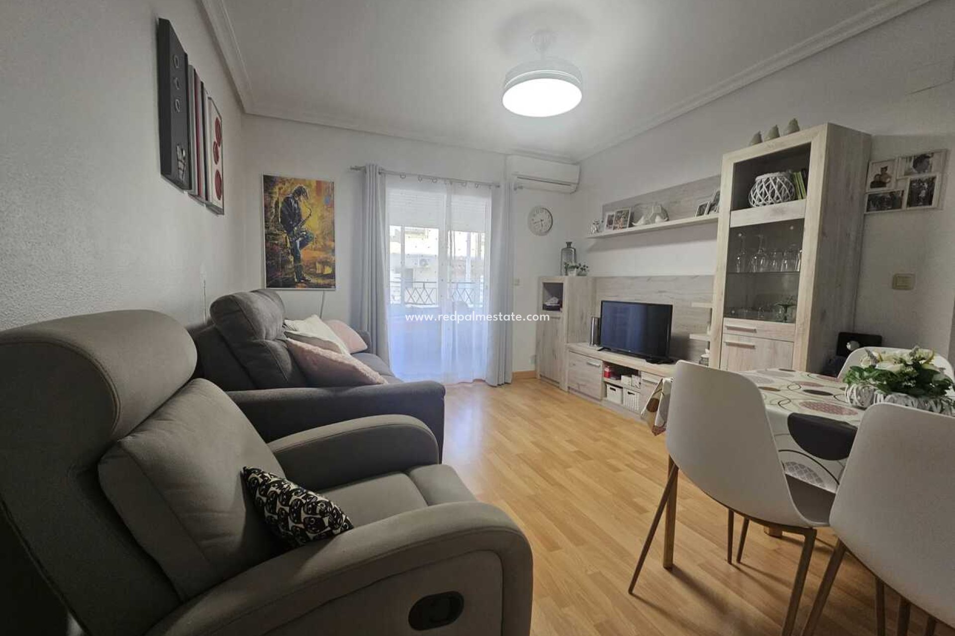 Videresalg - Leiligheter -
Torrevieja - Costa Blanca