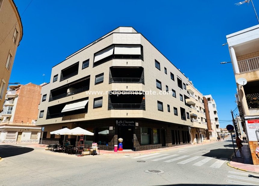 Videresalg - Leiligheter -
Torrevieja - La Mata