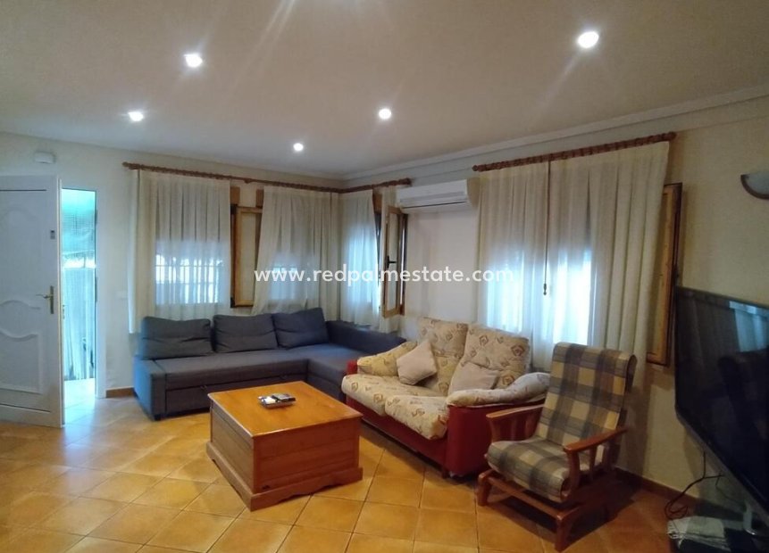 Videresalg - Leiligheter -
Torrevieja - La Mata