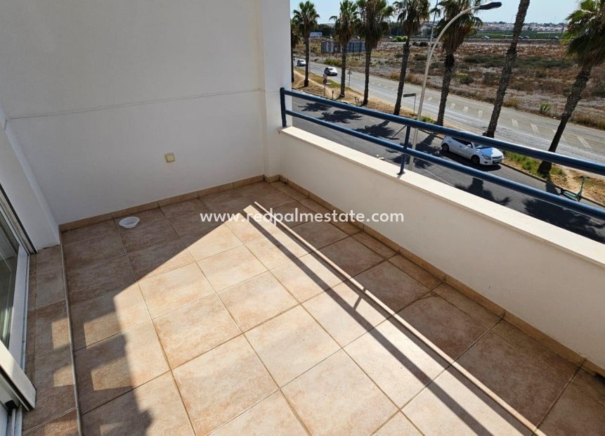 Videresalg - Leiligheter -
Torrevieja - La Veleta