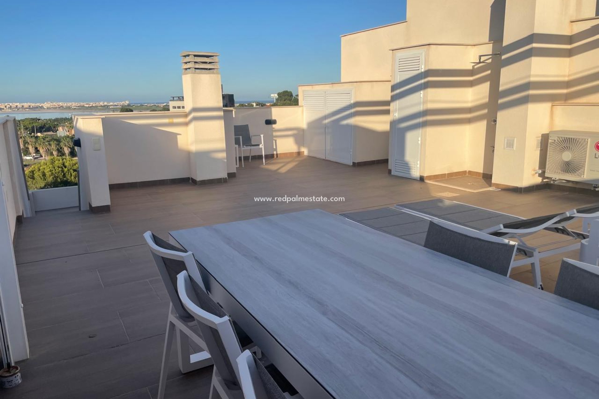 Videresalg - Leiligheter -
Torrevieja - Los balcones