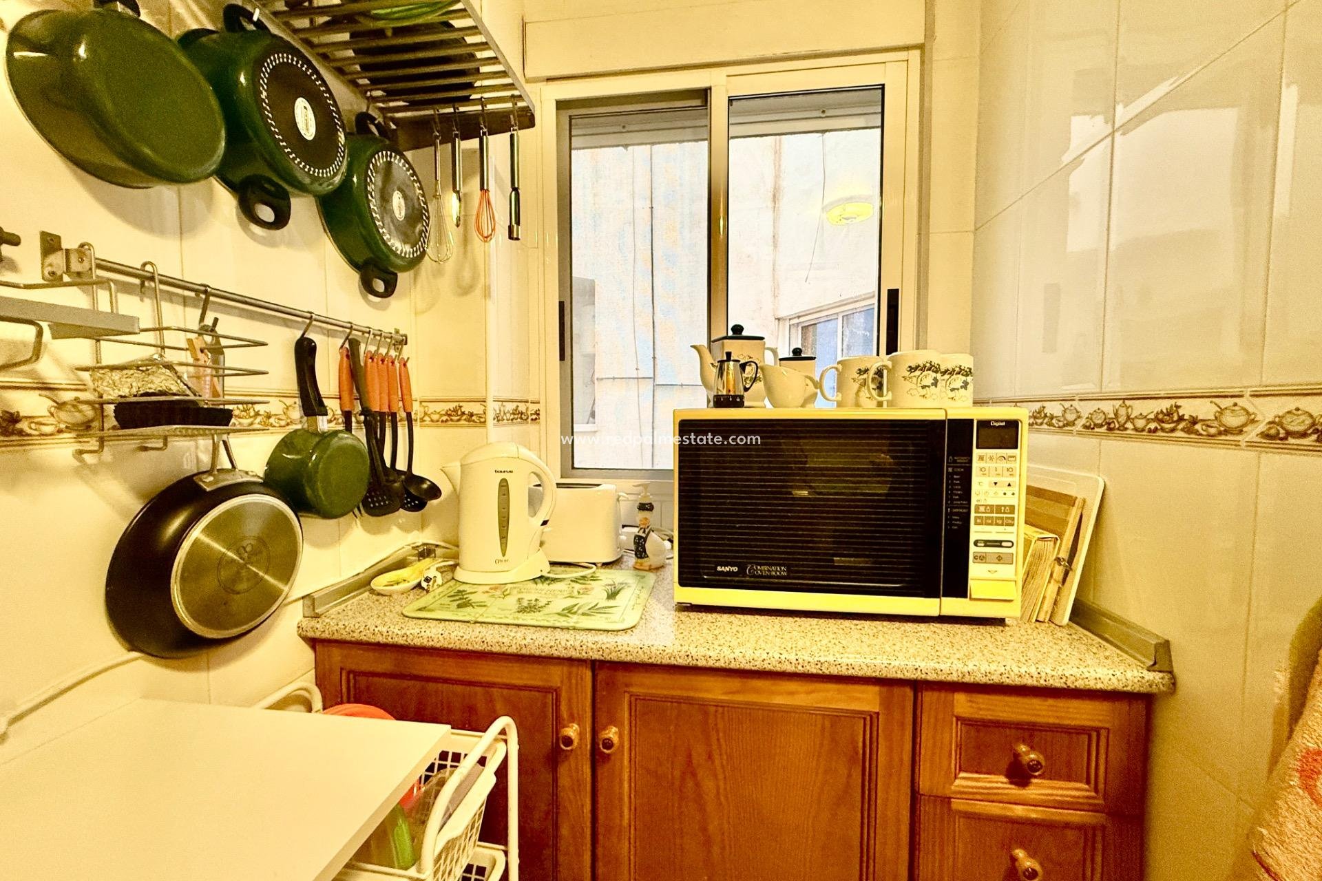 Videresalg - Leiligheter -
Torrevieja - PARQUE DE LAS NACIONES