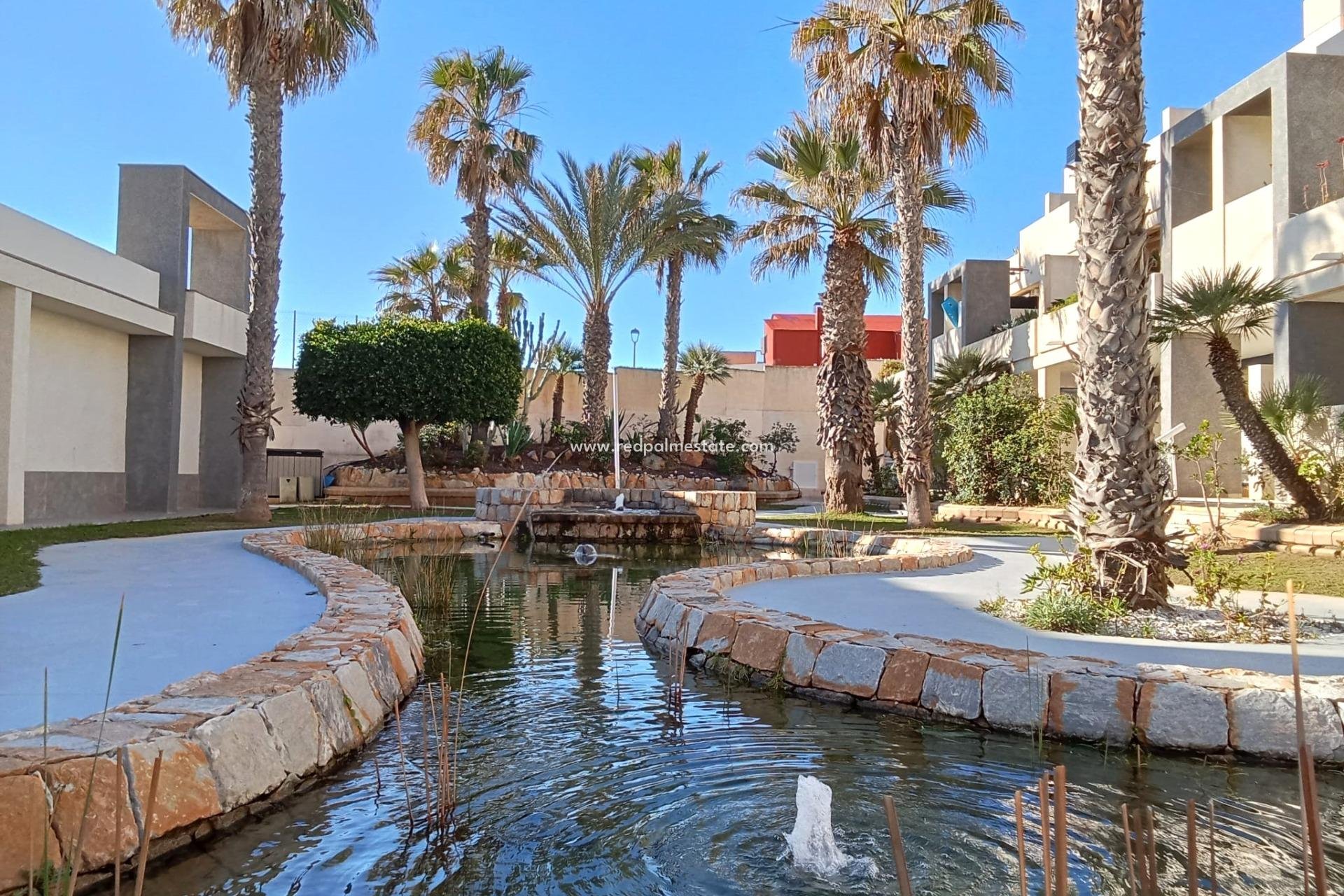 Videresalg - Leiligheter -
Torrevieja - PLAYA DE LA MATA