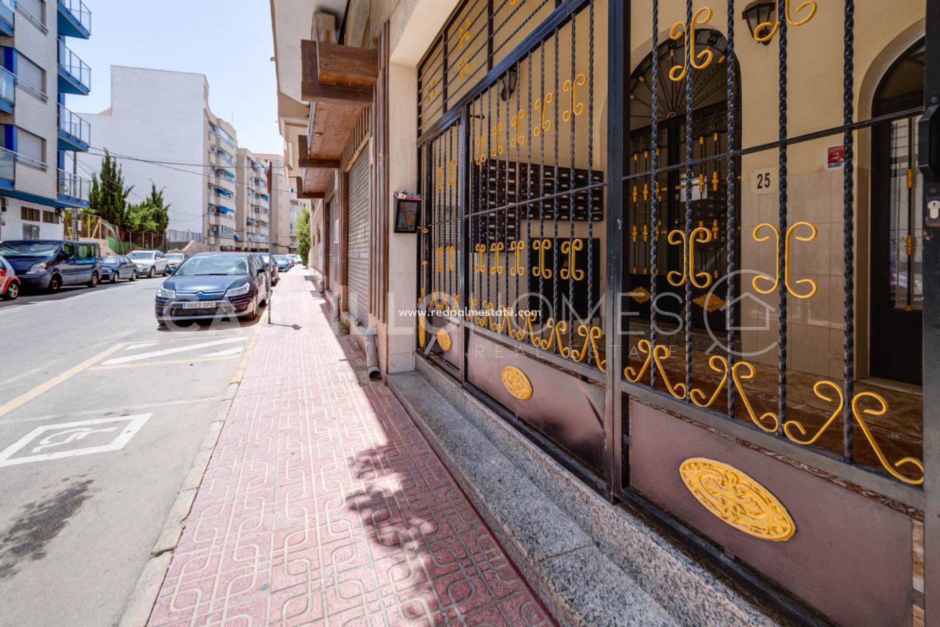 Videresalg - Leiligheter -
Torrevieja - Playa de los Locos