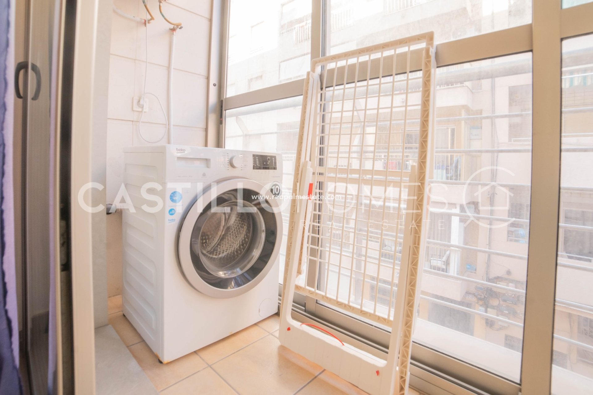 Videresalg - Leiligheter -
Torrevieja - Playa de los Locos