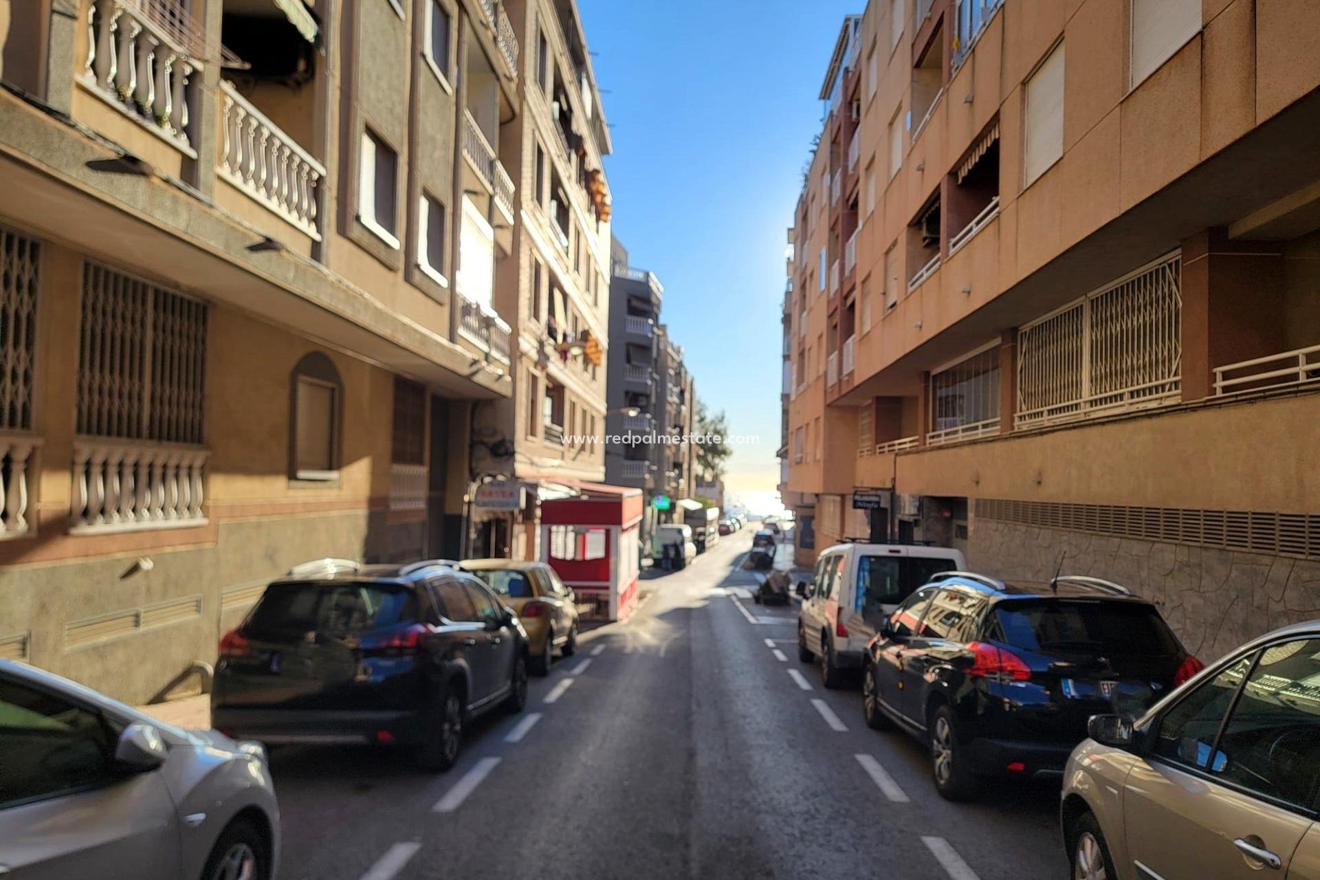 Videresalg - Leiligheter -
Torrevieja - Playa de los Locos