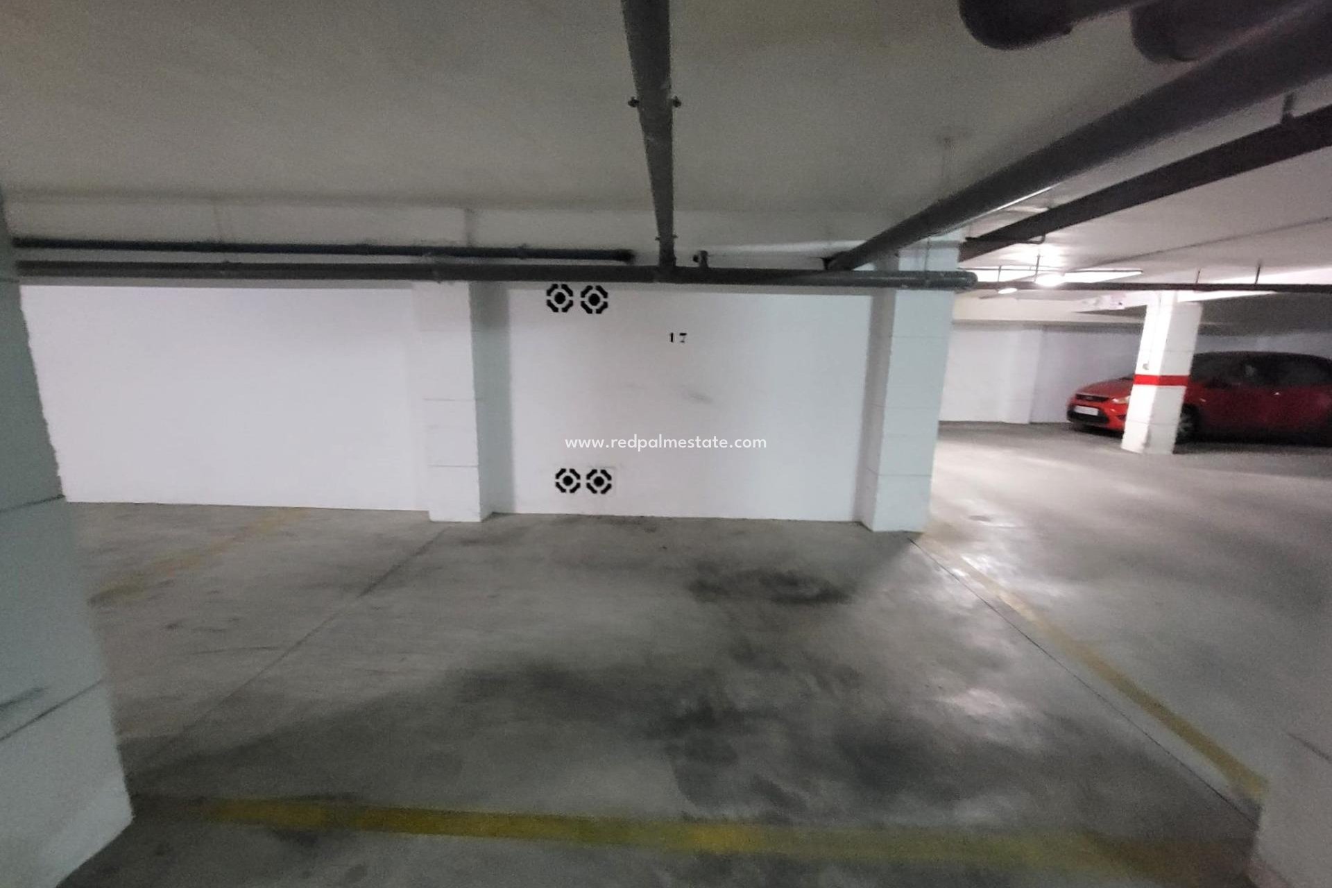 Videresalg - Leiligheter -
Torrevieja - Playa de los Locos