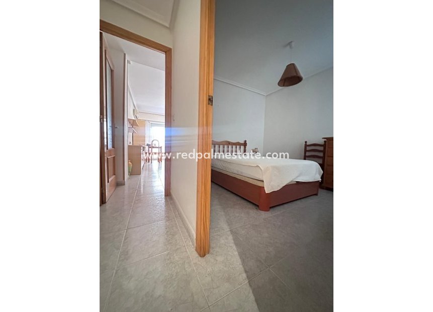 Videresalg - Leiligheter -
Torrevieja - Playa del cura