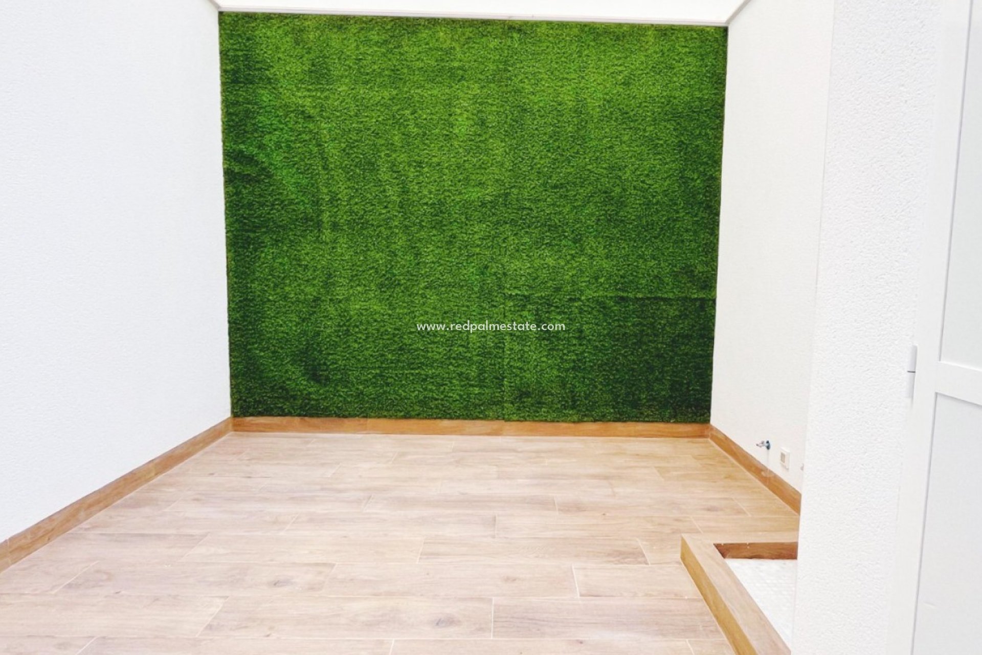 Videresalg - Leiligheter -
Torrevieja - Playa del Cura