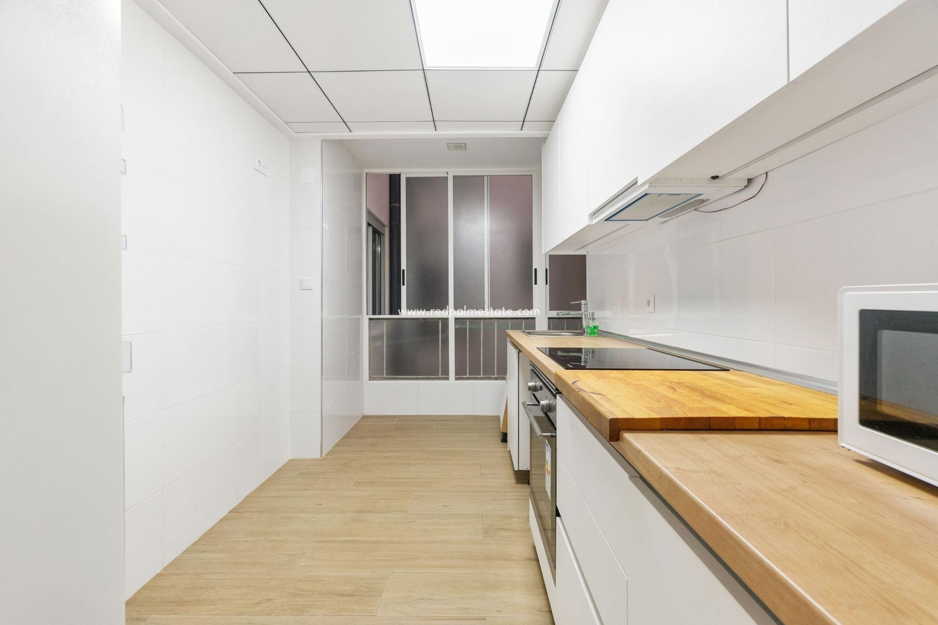 Videresalg - Leiligheter -
Torrevieja - Playa del Cura