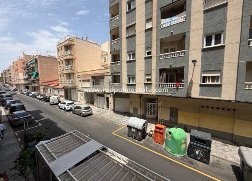 Videresalg - Leiligheter -
Torrevieja - Playa del Cura