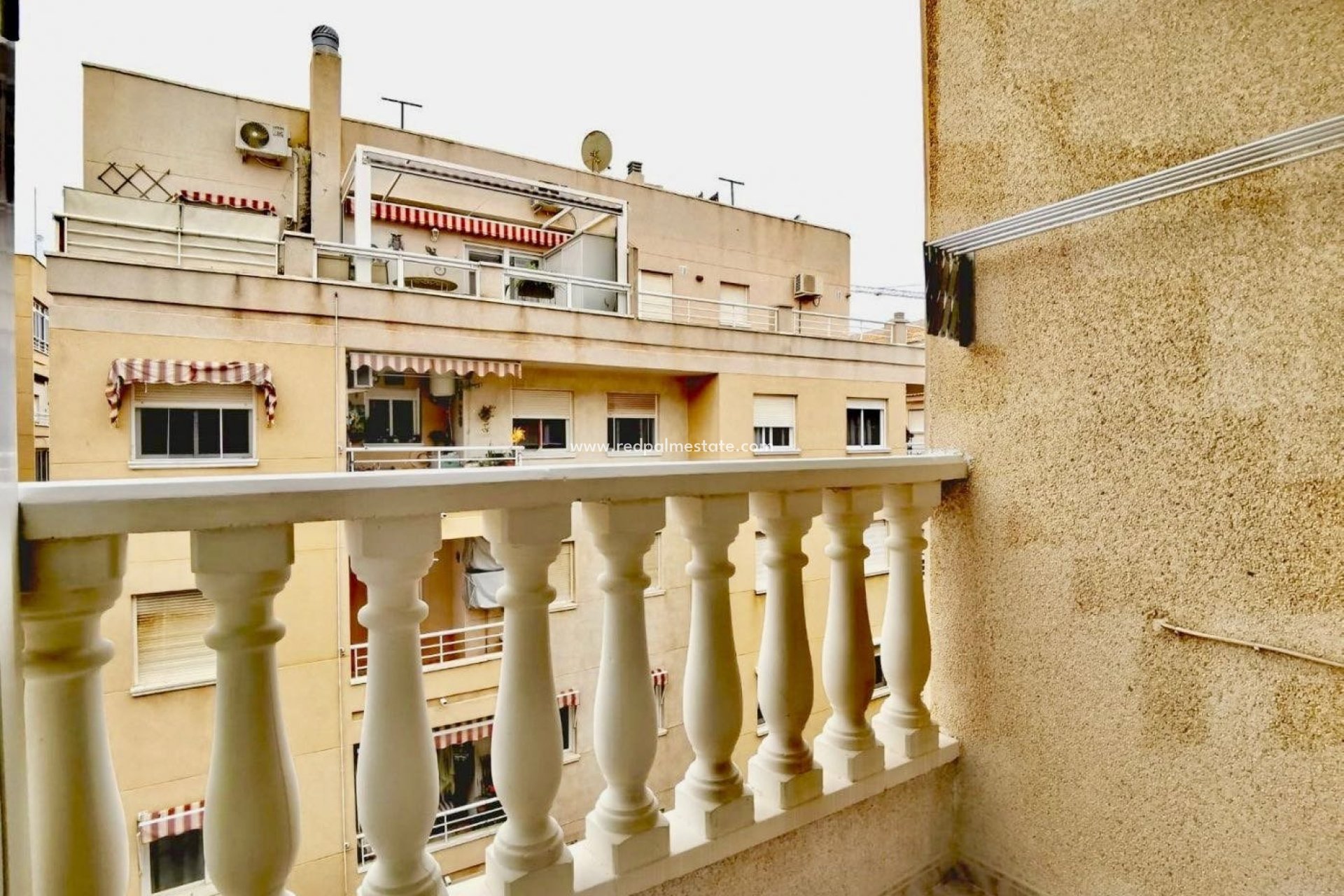 Videresalg - Leiligheter -
Torrevieja - Playa del Cura