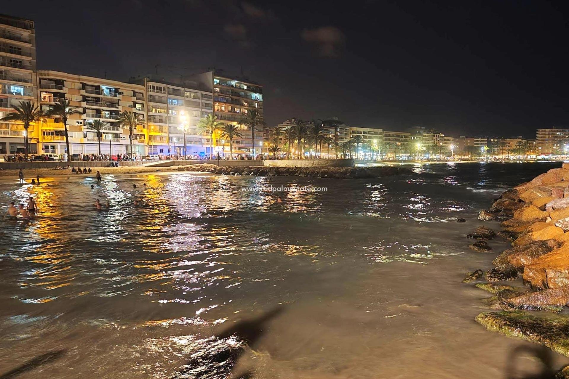 Videresalg - Leiligheter -
Torrevieja - Playa del Cura